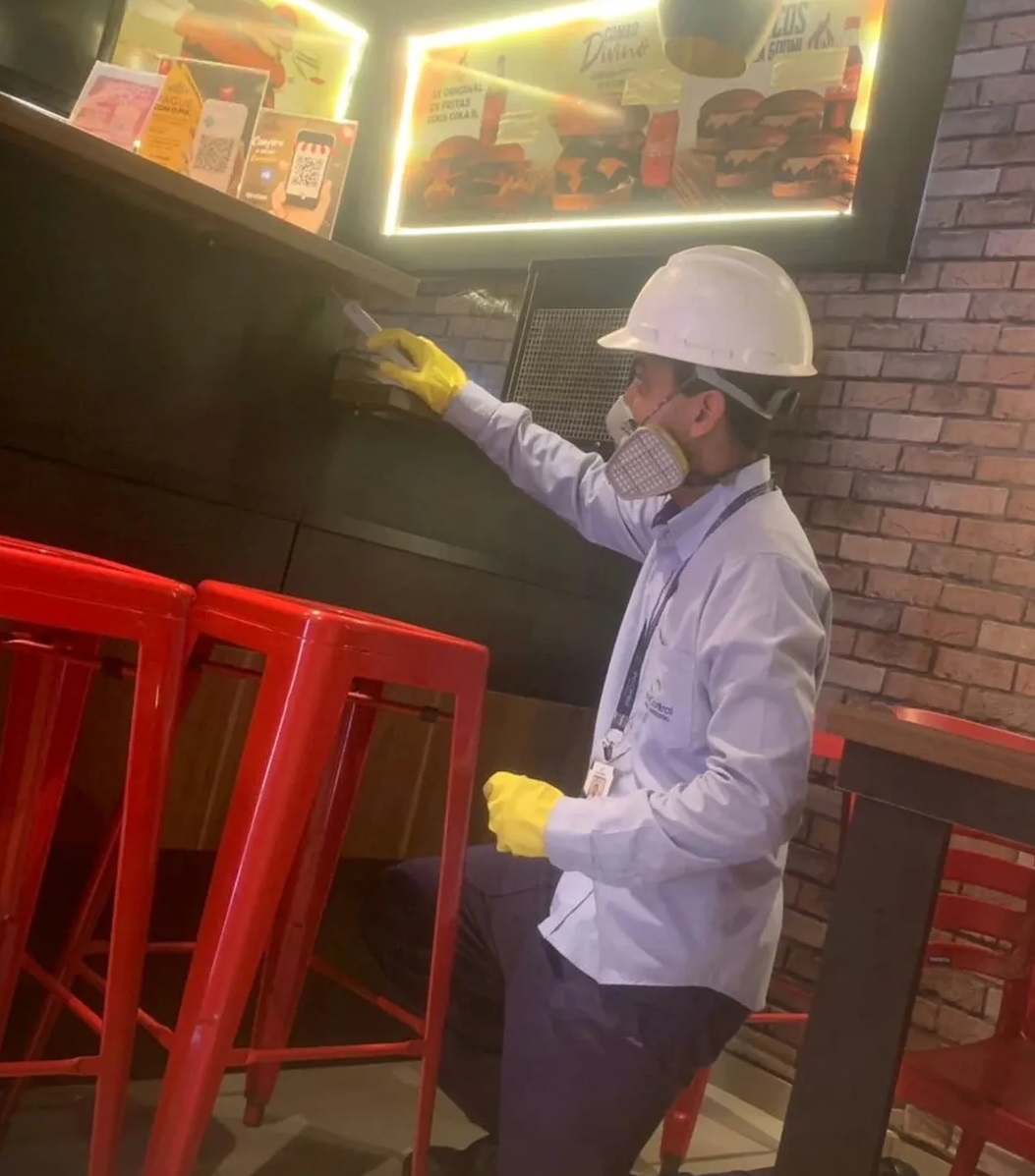 Controle de pragas em restaurante